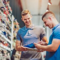 Kuidas valida spordijalatseid